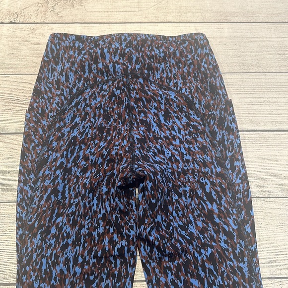 🍋Women’s Lululemon Swift Speed High-Rise Tight 28” size 4 🍋 - Picture 8 of 16